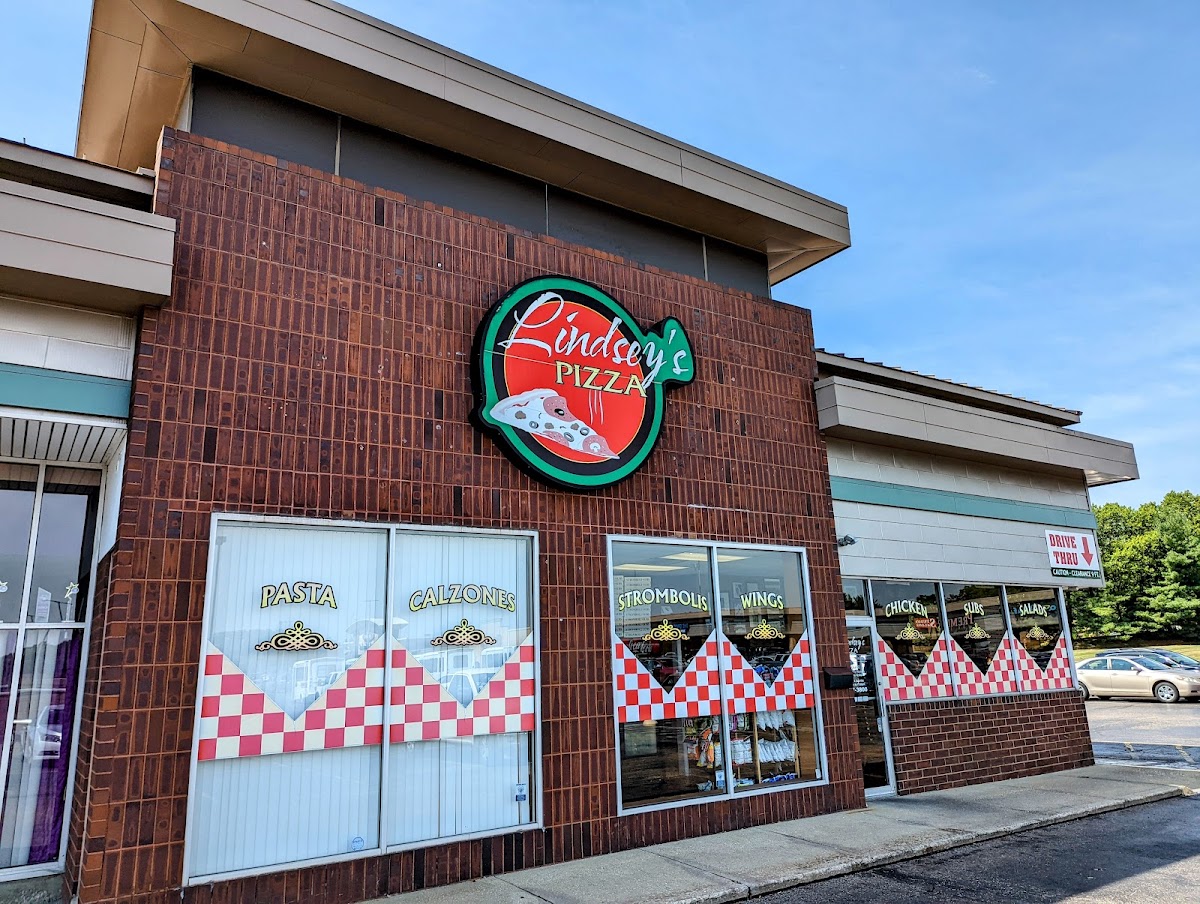 Lindsey's Pizza-1